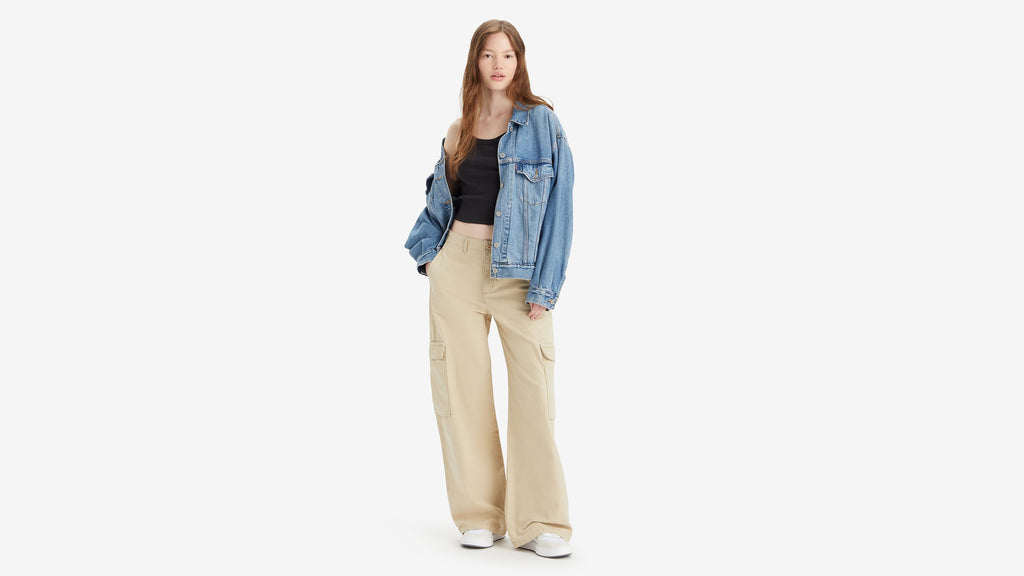 Levi's Baggy Cargo Pants